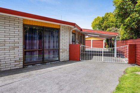 Photo of property in 206 Waihi Road, Hawera, 4610
