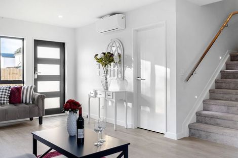 Photo of property in 8b Avis Avenue, Papatoetoe, Auckland, 2025