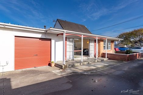 Photo of property in 4/14 Fuller Grove, Woburn, Lower Hutt, 5010