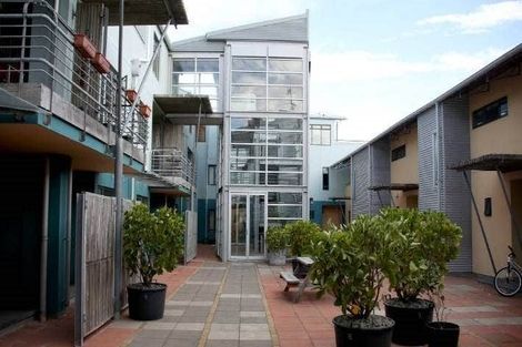 Photo of property in Marion Square Apartments, 2/26 Marion Street, Te Aro, Wellington, 6011