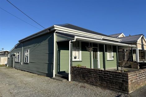 Photo of property in 12 Murray Street, Greymouth, 7805