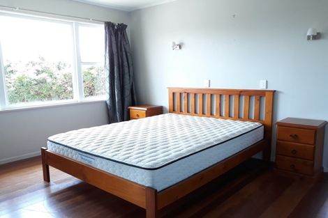 Photo of property in 152 Tiroroa Avenue, Te Atatu South, Auckland, 0610