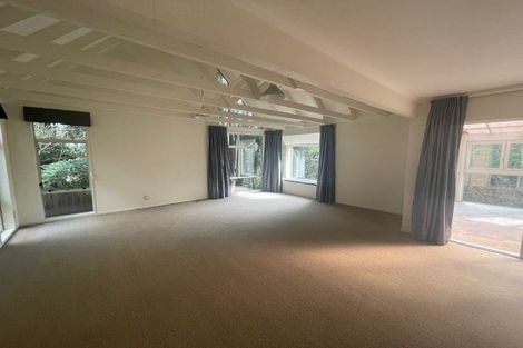 Photo of property in 68b Chatsworth Road, Silverstream, Upper Hutt, 5019