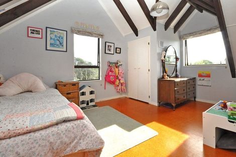 Photo of property in 8a Walbrook Road, Manly, Whangaparaoa, 0930