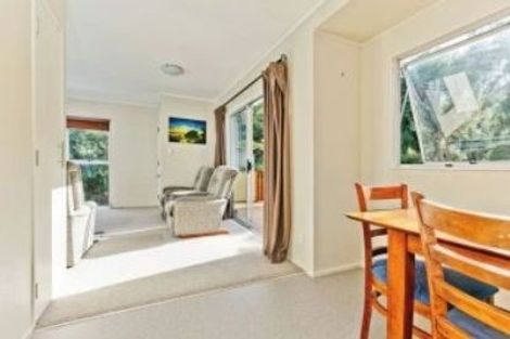 Photo of property in 1/61a Target Road, Totara Vale, Auckland, 0629