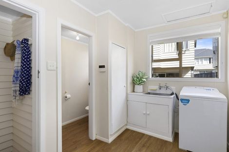 Photo of property in 111 Moorefield Road, Johnsonville, Wellington, 6037