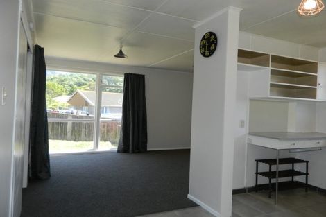 Photo of property in 36 Mahinawa Street, Takapuwahia, Porirua, 5022