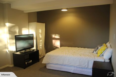 Photo of property in 35 Marriott Road, Pakuranga, Auckland, 2010