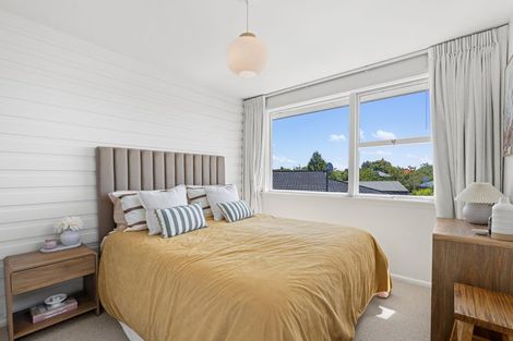 Photo of property in 21 Woodstock Place, Russley, Christchurch, 8042
