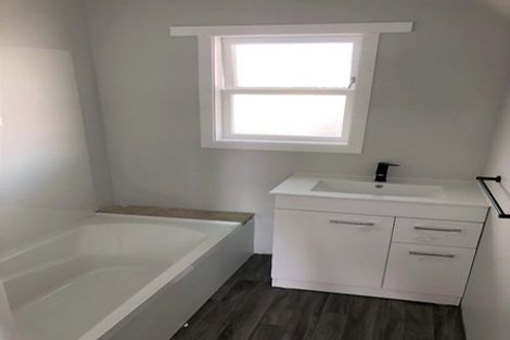 Photo of property in 27 Harwood Crescent, Otara, Auckland, 2023