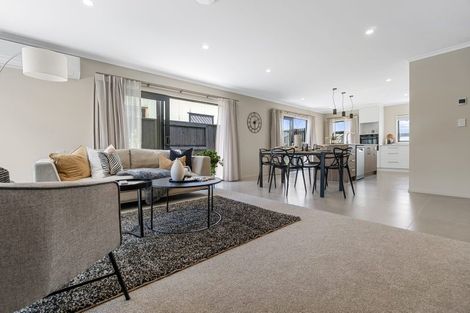 Photo of property in 37 Earp Crescent, Chartwell, 3210