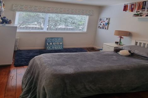 Photo of property in 1/16 Puriri Avenue, Greenlane, Auckland, 1051