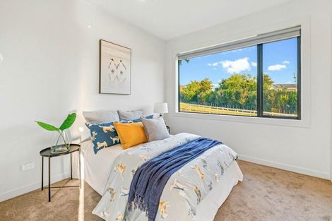 Photo of property in 1 Kaituhi Lane, Coatesville, 0793