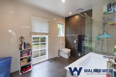 Photo of property in 58 Stanniland Street, Sunnyhills, Auckland, 2010