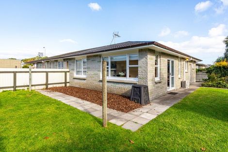 Photo of property in 11 Anthony Grove, Paraparaumu Beach, Paraparaumu, 5032