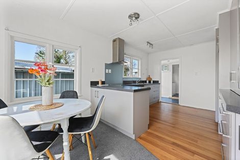 Photo of property in 16 Vardon Road, St Andrews, Hamilton, 3200