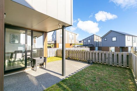 Photo of property in 8 Astelia Way, Woodridge, Wellington, 6037