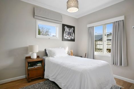 Photo of property in 38 Taylor Street, Cambridge, 3434