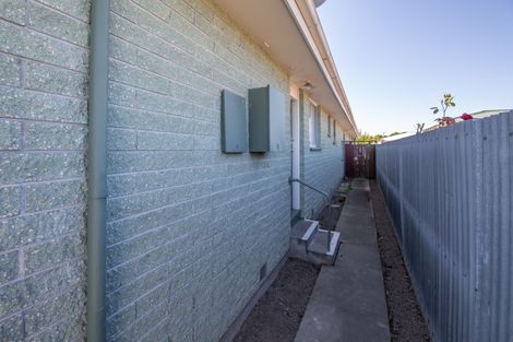 Photo of property in 19 Sturrocks Road, Redwood, Christchurch, 8051
