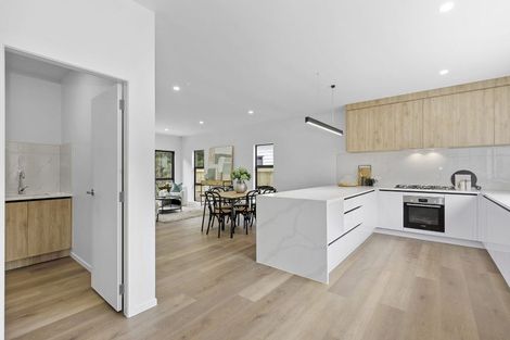 Photo of property in 5 Pihipihi Way, Crofton Downs, Wellington, 6035