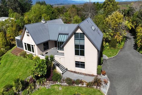 Photo of property in 170 Alma Road, Westport, 7892