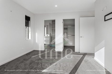 Photo of property in 26 Whakatipu Street, Pegasus, 7612