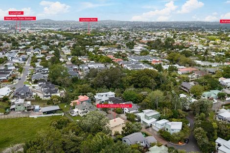 Photo of property in 22 Poturi Streams Avenue, Titirangi, Auckland, 0604