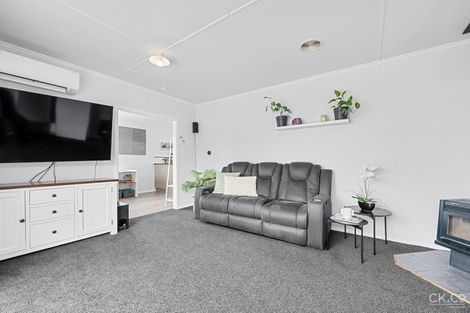 Photo of property in 7 Prestige Place, Maoribank, Upper Hutt, 5018