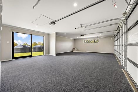 Photo of property in 62 Dysart Lane, Kumeu, 0891