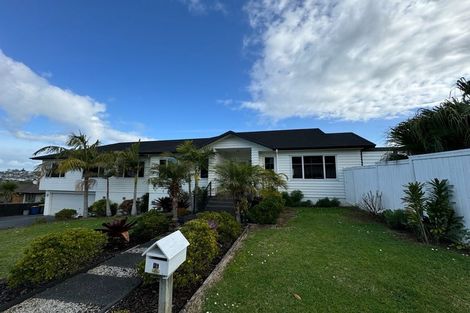 Photo of property in 21 Hornbill Drive, Fairview Heights, Auckland, 0632