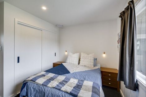 Photo of property in 210 Tudor Avenue, Mayfair, Hastings, 4122