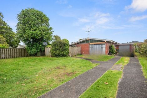 Photo of property in 53 Centreway Road, Orewa, 0931