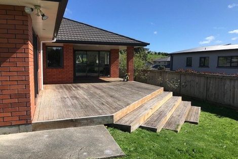 Photo of property in 69 Te Puia Drive, Aotea, Porirua, 5024