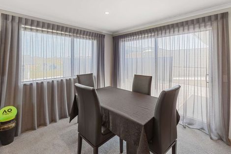 Photo of property in 247 Parklands Avenue, Bell Block, New Plymouth, 4312