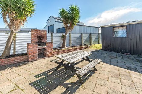 Photo of property in 38 Tongariro Street, Castlecliff, Wanganui, 4501