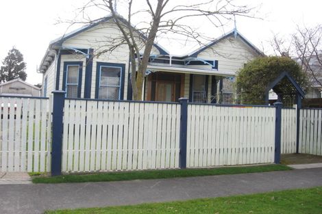 Photo of property in 11 Hereford Street, West End, Palmerston North, 4410