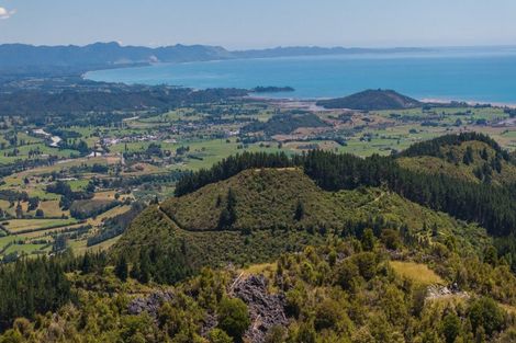 Photo of property in 742 Rameka Creek Road, East Takaka, Takaka, 7183