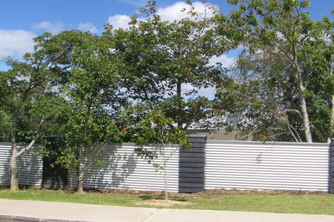 Photo of property in 318/16 Jellicoe Road, Murrays Bay, Auckland, 0630