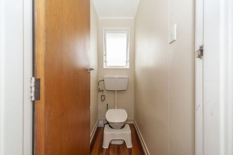 Photo of property in 55u7 Apu Crescent, Lyall Bay, Wellington, 6022