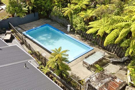 Photo of property in 23 Vista Crescent, Maoribank, Upper Hutt, 5018