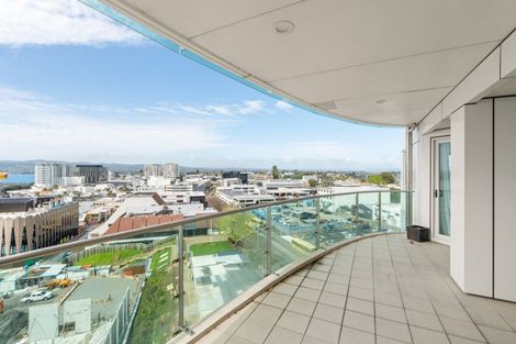 Photo of property in 1/6d Durham Street, Tauranga, 3110