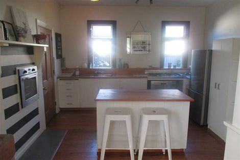 Photo of property in 53 Ngaio Street, Saint Martins, Christchurch, 8022