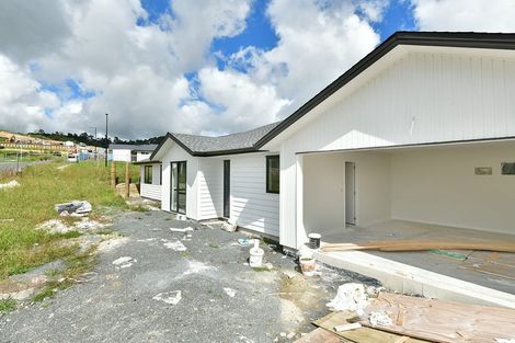 Photo of property in 1 Kanono Way, Helensville, 0800
