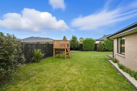Photo of property in 11 Aspen Street, Rangiora, 7400