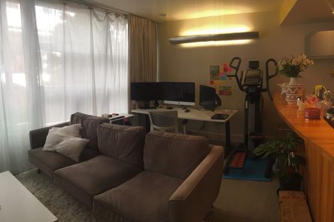 Photo of property in St Pauls Apartments, 58/43u Mulgrave Street, Thorndon, Wellington, 6011