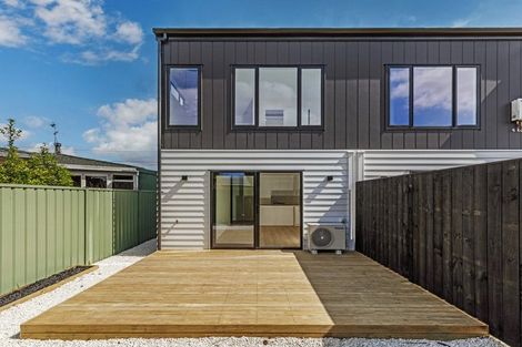 Photo of property in 647e Te Atatu Road, Te Atatu Peninsula, Auckland, 0610