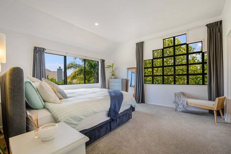 Photo of property in 14 Denehurst Drive, Waimauku, 0812