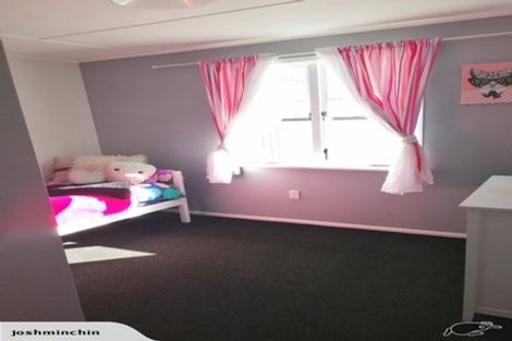 Photo of property in 11 Kettle Avenue, Awapuni, Palmerston North, 4412
