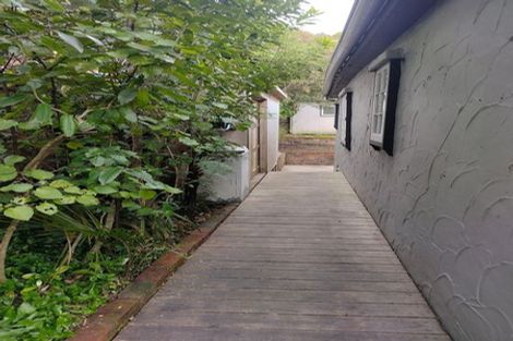 Photo of property in 19 Torwood Road, Khandallah, Wellington, 6035