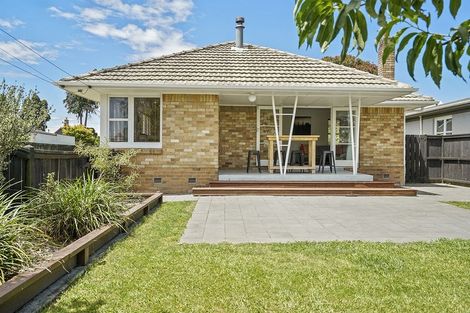 Photo of property in 128 Beerescourt Road, Beerescourt, Hamilton, 3200